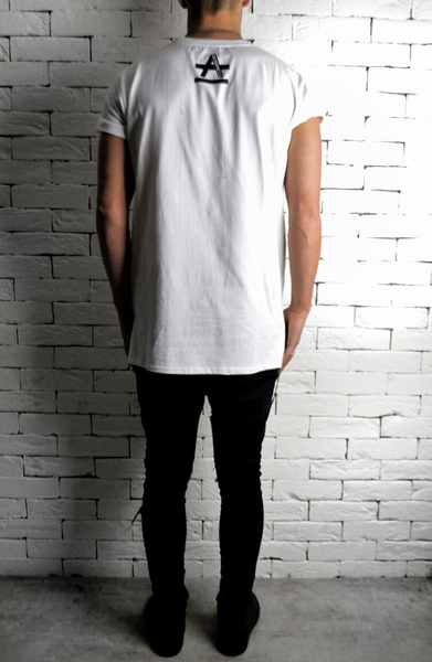Geometric Print Longline T-Shirt | Longline T-Shirts | ETTO Boutique